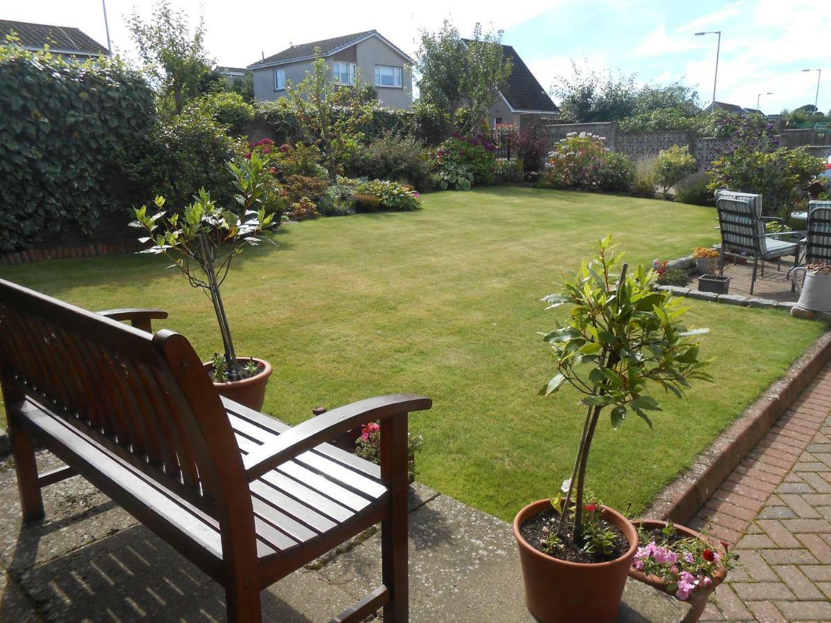 Rose Villa Bed&Breakfast Forfar Esterno foto