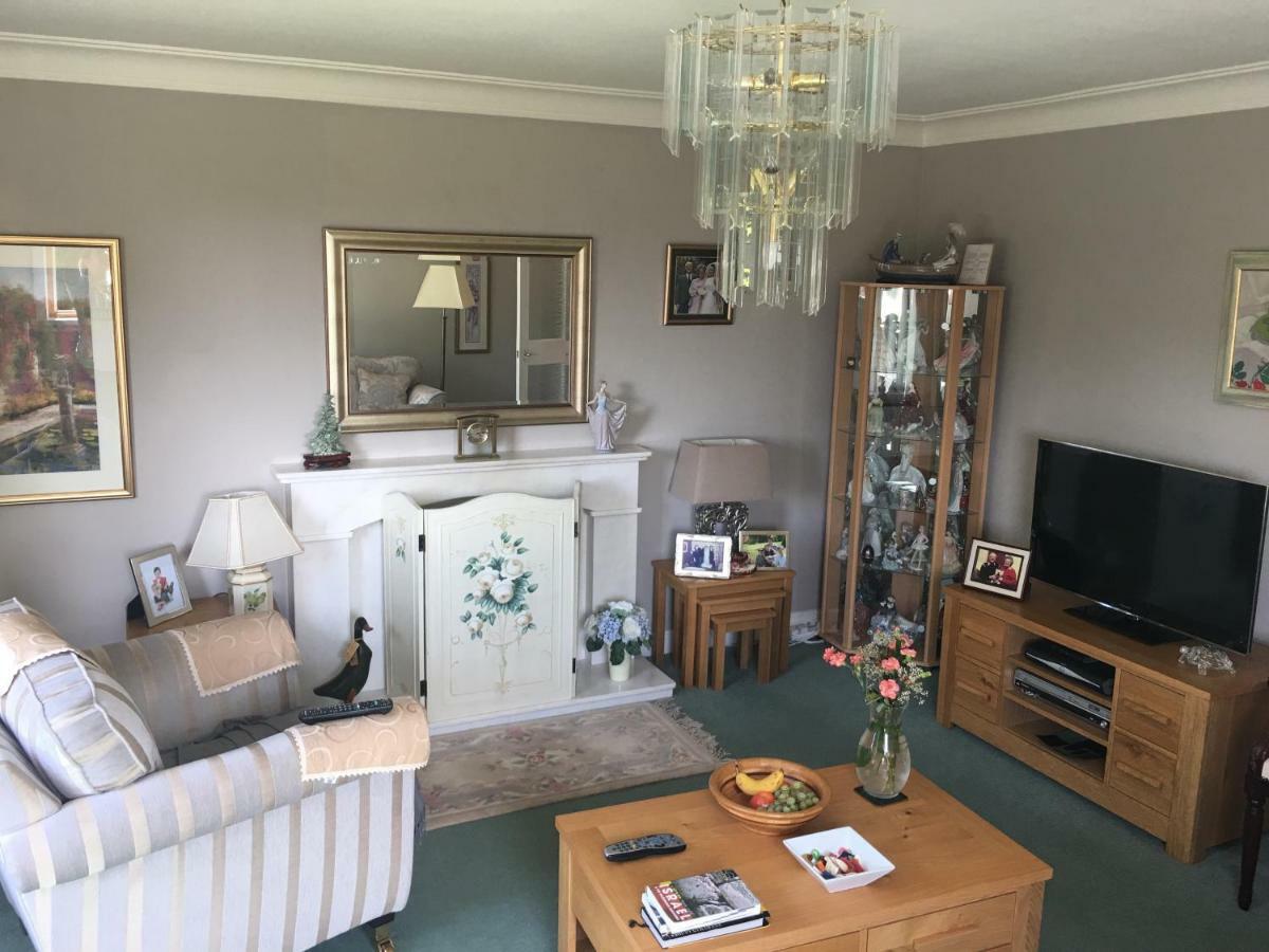 Rose Villa Bed&Breakfast Forfar Esterno foto