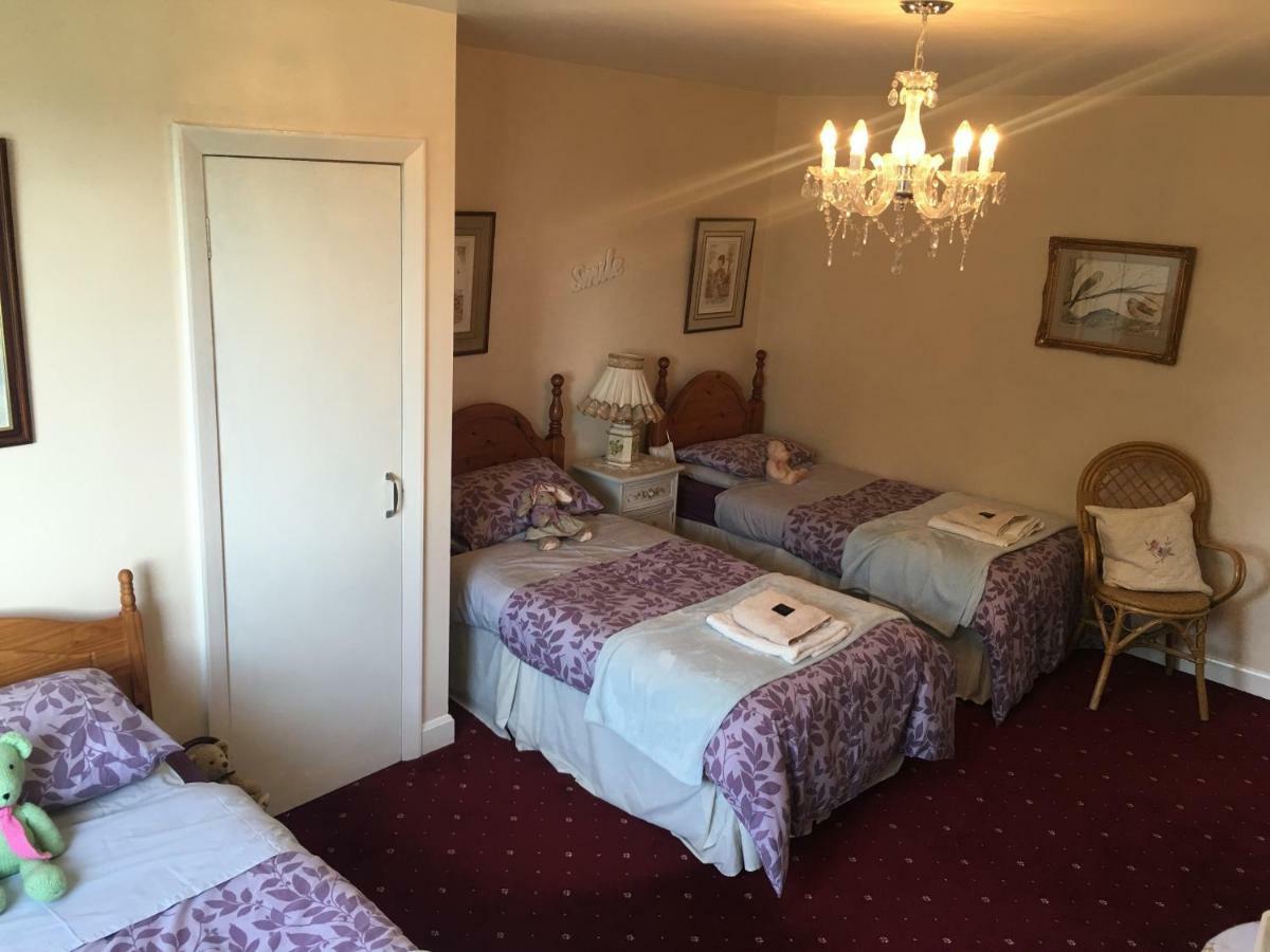 Rose Villa Bed&Breakfast Forfar Esterno foto