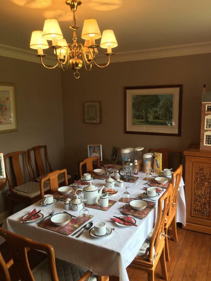 Rose Villa Bed&Breakfast Forfar Esterno foto