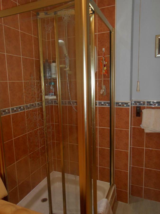 Rose Villa Bed&Breakfast Forfar Esterno foto