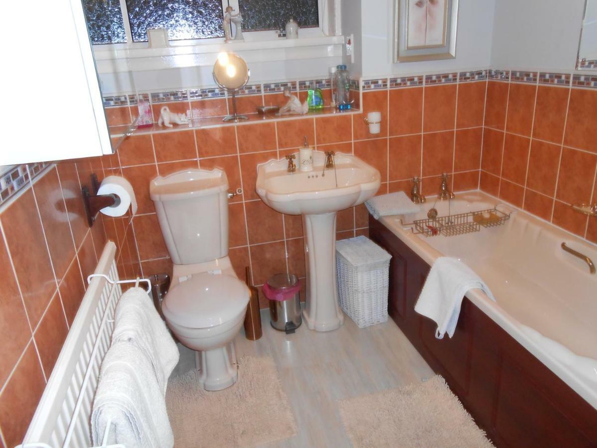 Rose Villa Bed&Breakfast Forfar Esterno foto